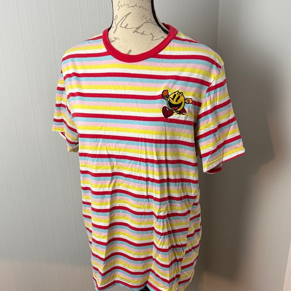 Striped T-Shirt with Pac-Man Design size Large Unisex wear